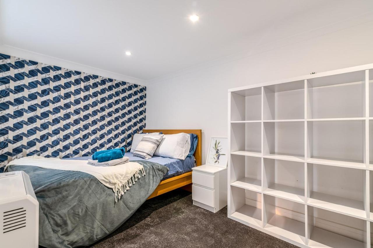 Modern One Bedroom Apartments In Hove Buitenkant foto