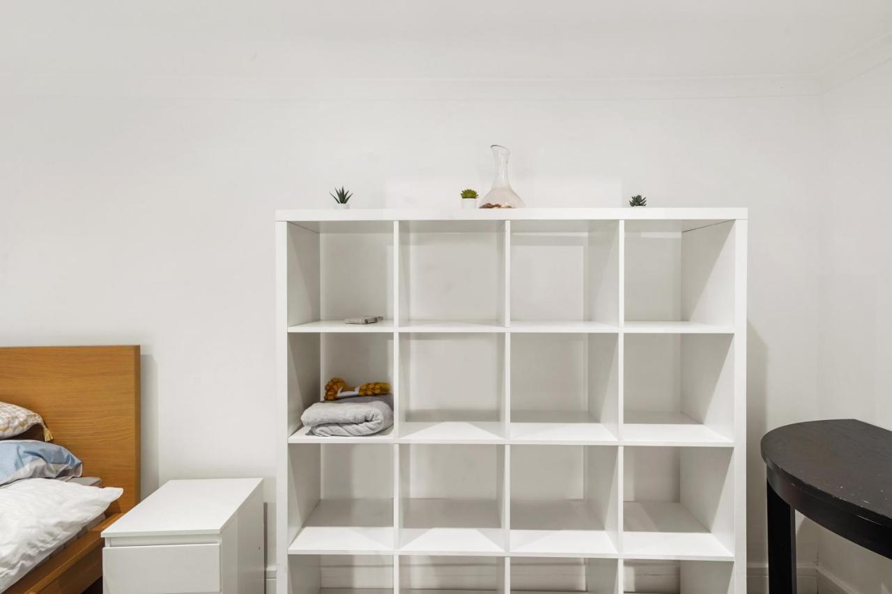 Modern One Bedroom Apartments In Hove Buitenkant foto