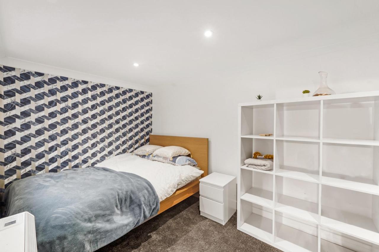 Modern One Bedroom Apartments In Hove Buitenkant foto