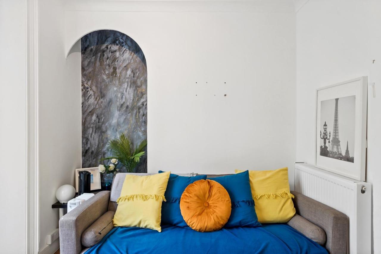 Modern One Bedroom Apartments In Hove Buitenkant foto