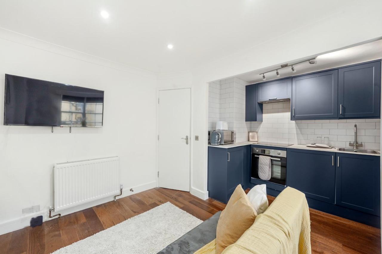 Modern One Bedroom Apartments In Hove Buitenkant foto